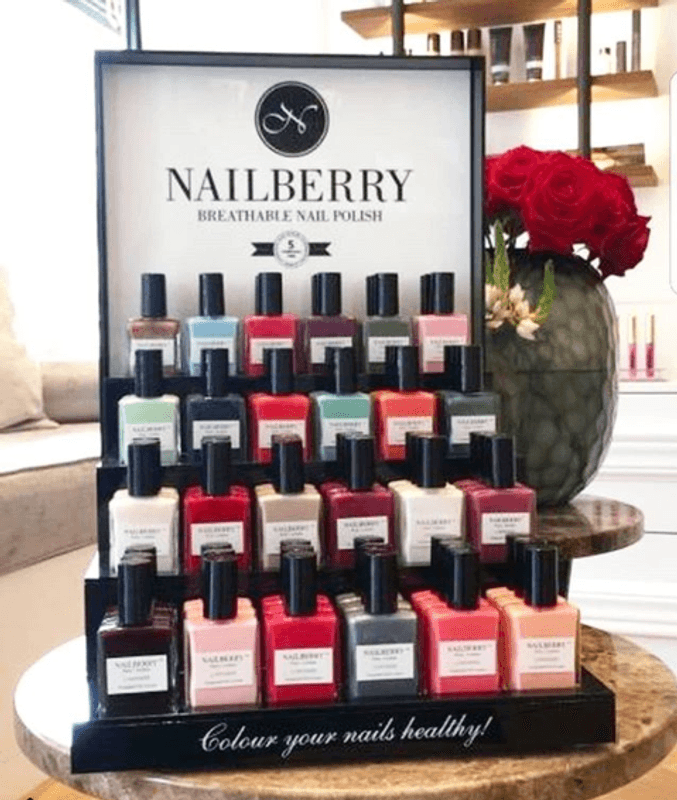 NAILBERRY STARTPAKKE  24 lakker 