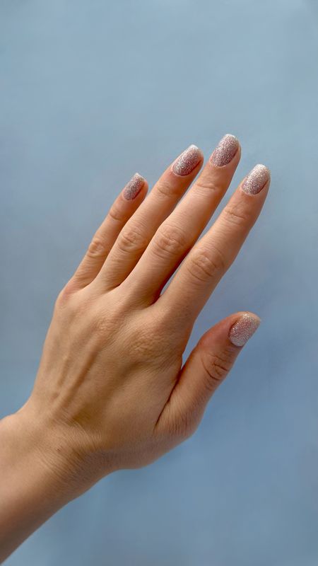 Cosmic | Neglelakk | Nailberry